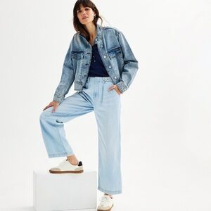 Sonoma light wash pleated wide leg jeans